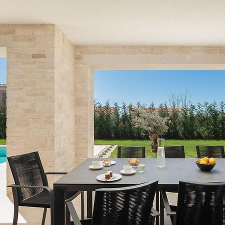 Villa Harmony By Ilc Brtonigla Esterno foto