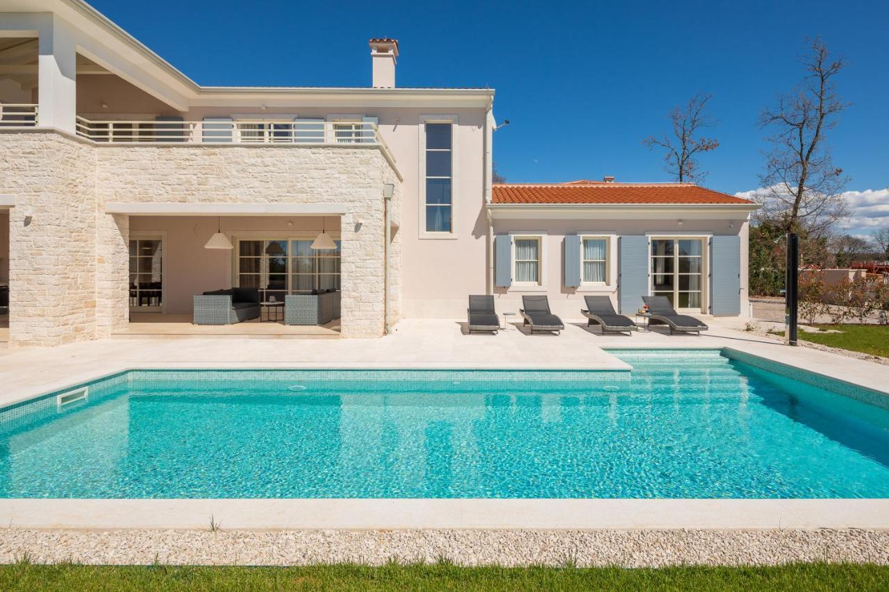 Villa Harmony By Ilc Brtonigla Esterno foto